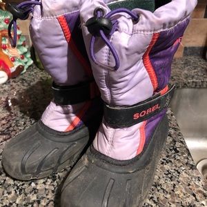 Girls Sorel boots size 1